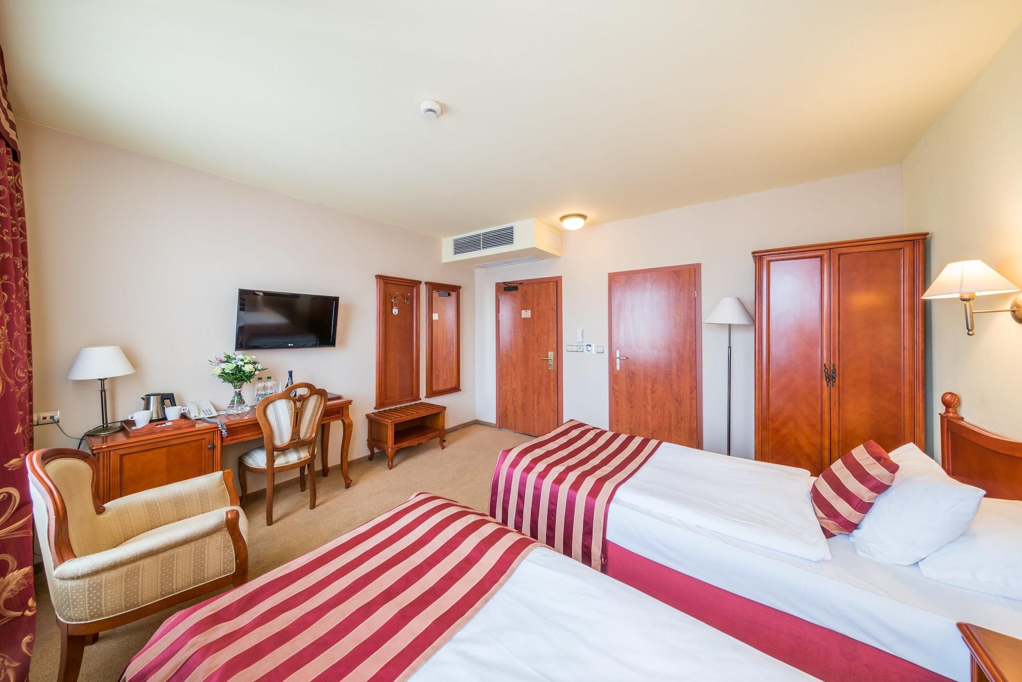 Hotel Europejski Wroclaw Centrum Экстерьер фото
